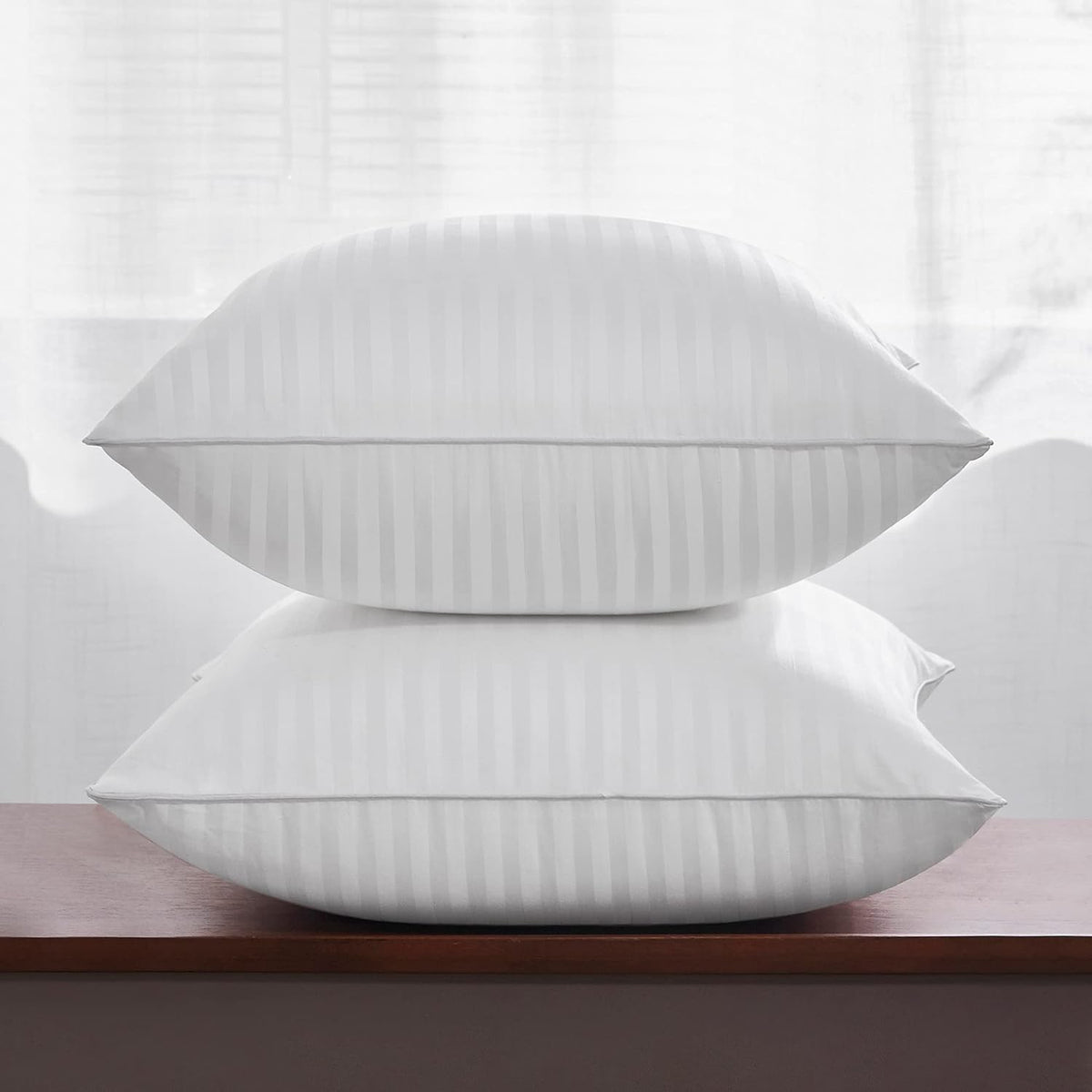 Oubonun 18 x 18 Throw Pillow Inserts Set of 2