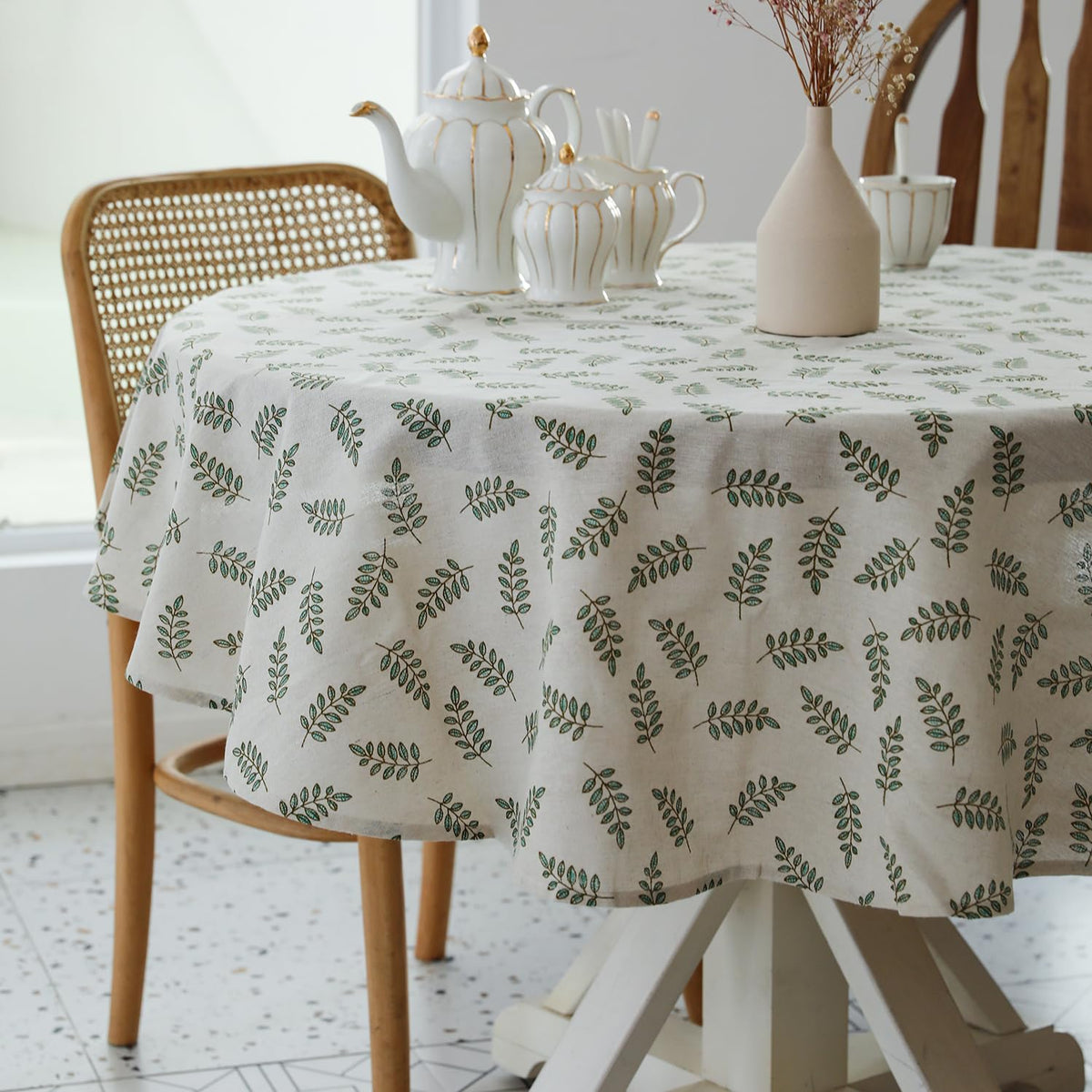 YiHomer Pastoral Rectangle Table Cloth 100% Polyester Fabric 60 x 102 Inch