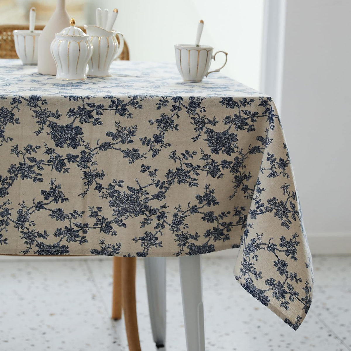 YiHomer Pastoral Rectangle Table Cloth 100% Polyester Fabric 60 x 102 Inch