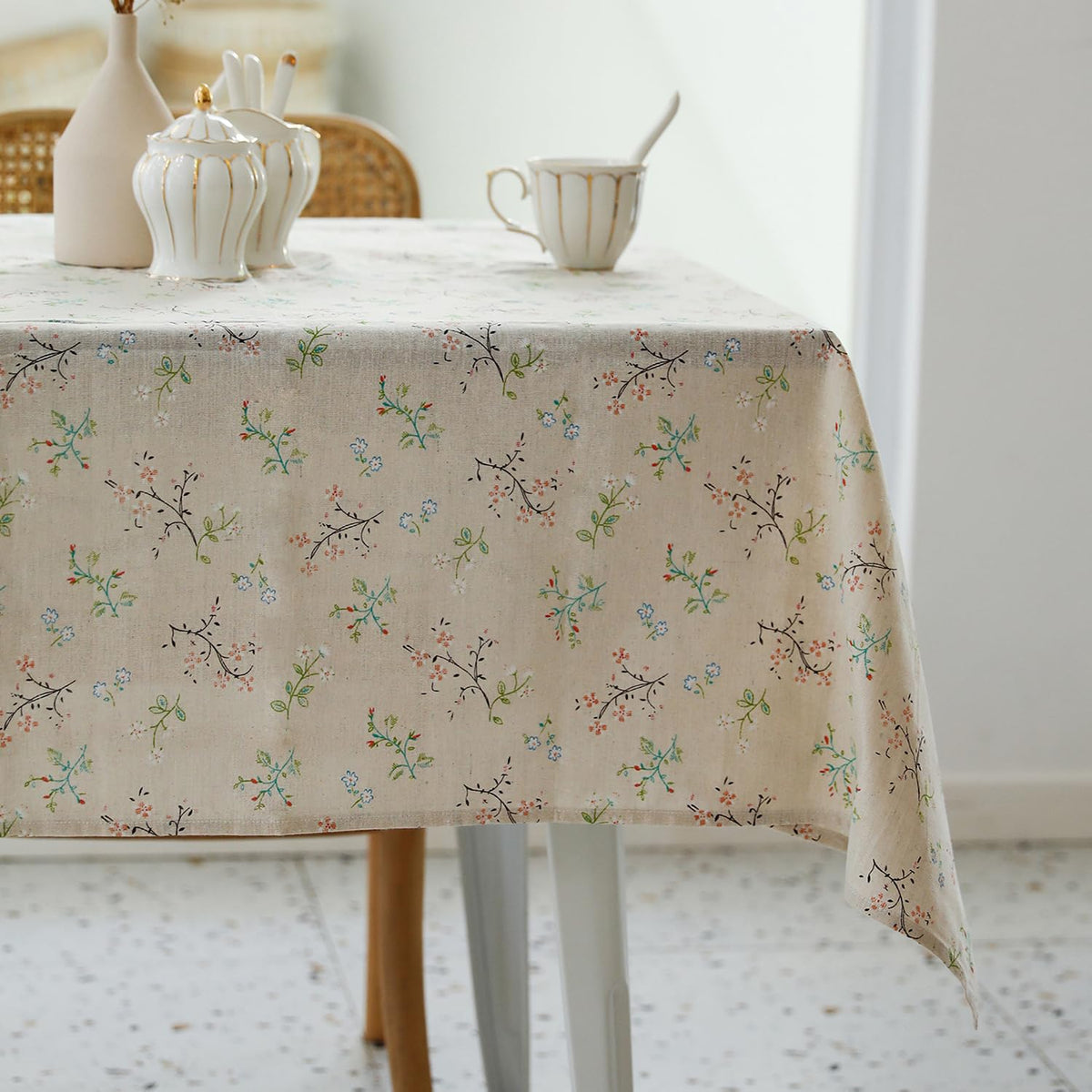 YiHomer Pastoral Rectangle Table Cloth 100% Polyester Fabric 60 x 102 Inch