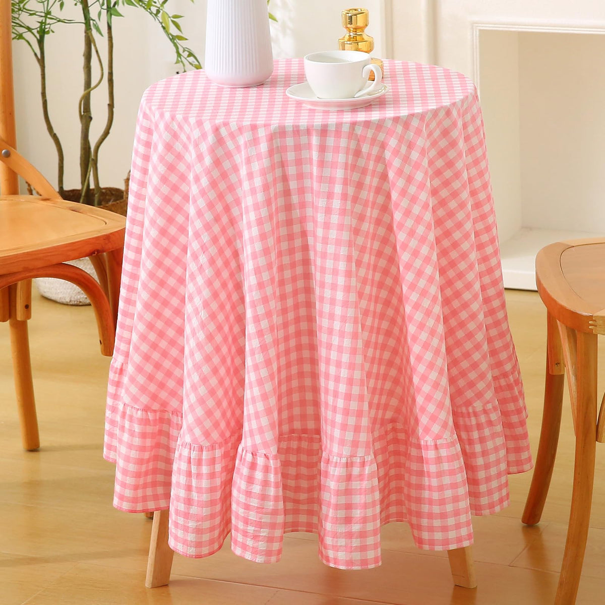 Blush White Gingham Ruffled Table Cloth Rectangular 120“x60”
