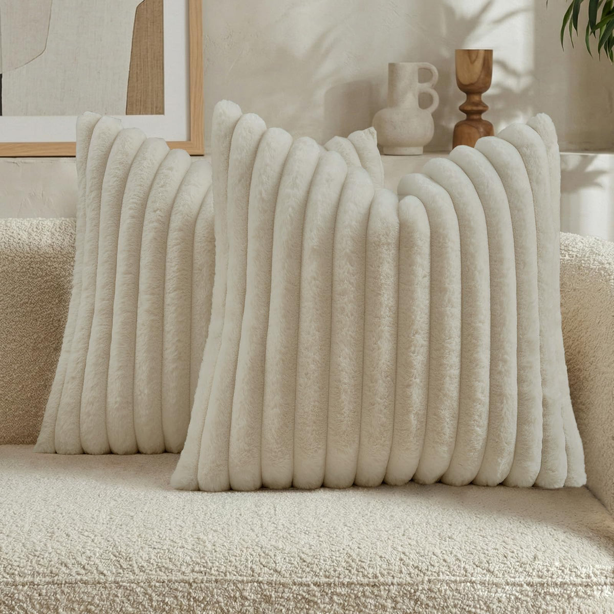 FUTEI Pack of 2 Faux Fur Throw Pillow Covers 18x18 Inch, Cream White