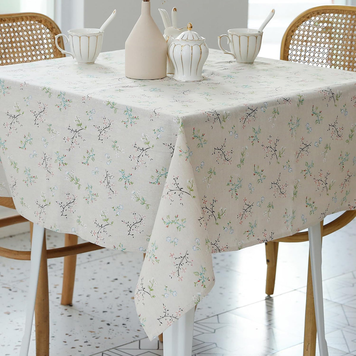 YiHomer Pastoral Rectangle Table Cloth 100% Polyester Fabric 60 x 102 Inch