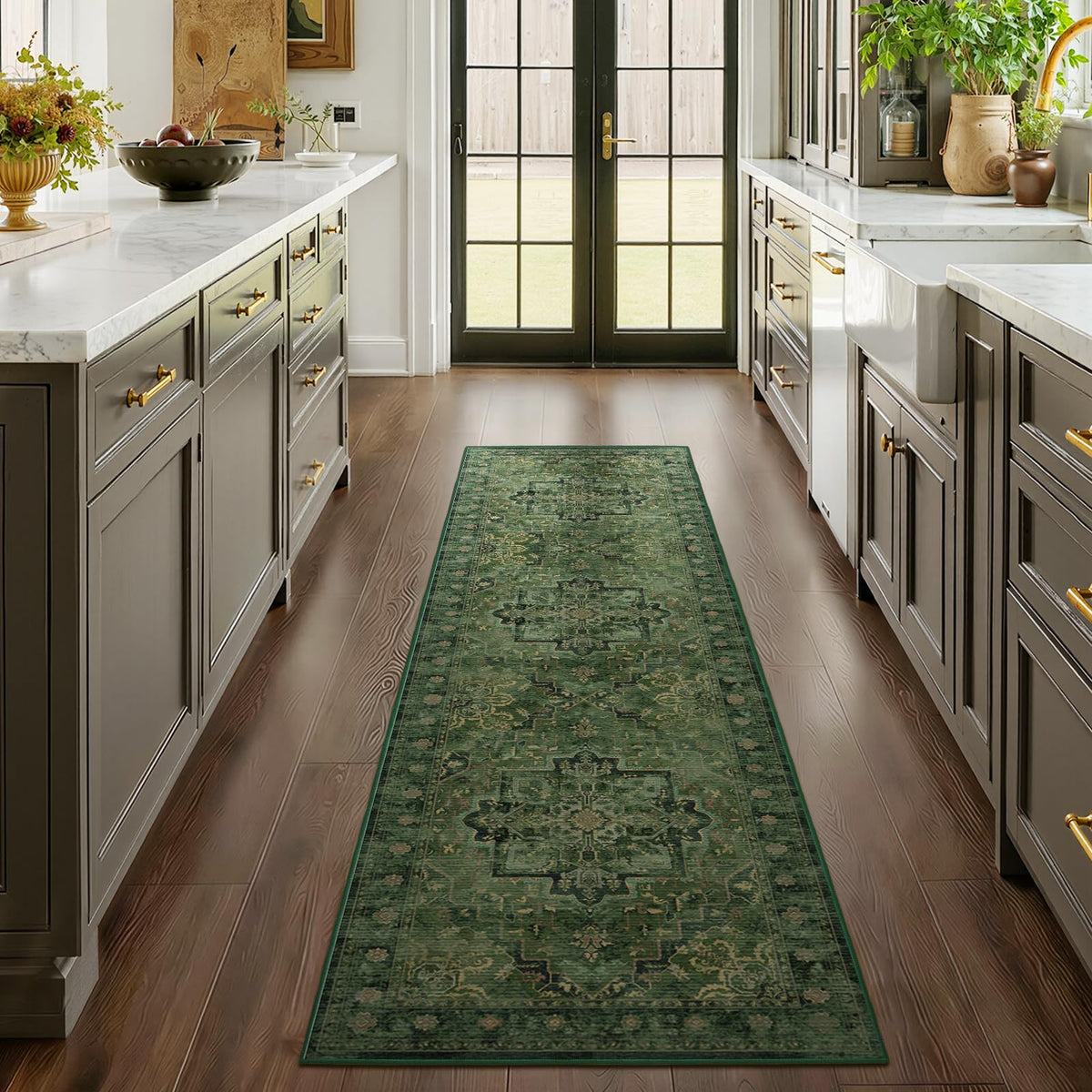 Vintage Dark Green Area Rugs 5x7 for Living Room, Tranditional Distressed Medallion Printed Low Pile Thin Rugs for Bedroom, Non Slip Washable Carpet Rugs for Dining Room/Kitchen/Home Office