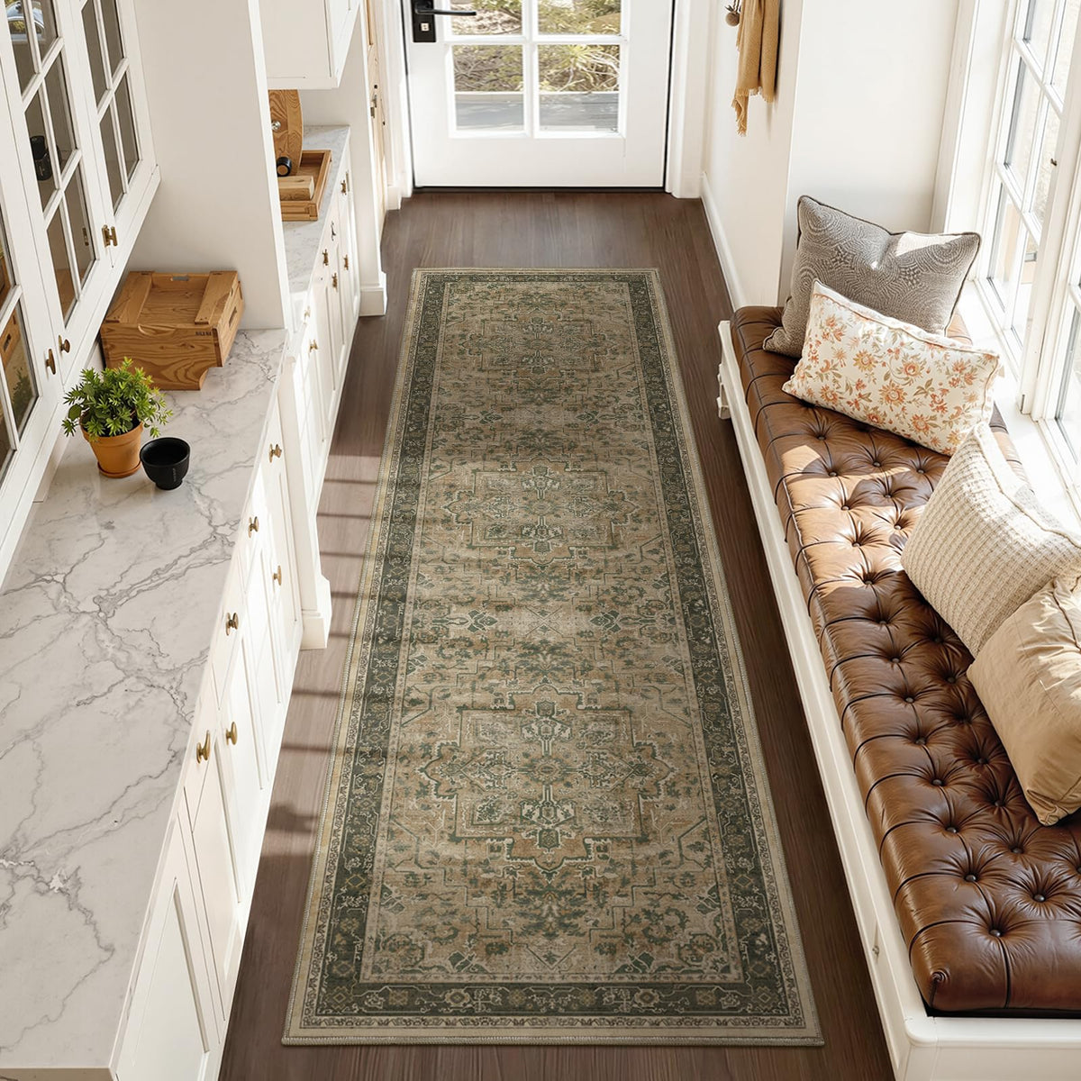 Vintage Dark Green Area Rugs 5x7 for Living Room, Tranditional Distressed Medallion Printed Low Pile Thin Rugs for Bedroom, Non Slip Washable Carpet Rugs for Dining Room/Kitchen/Home Office