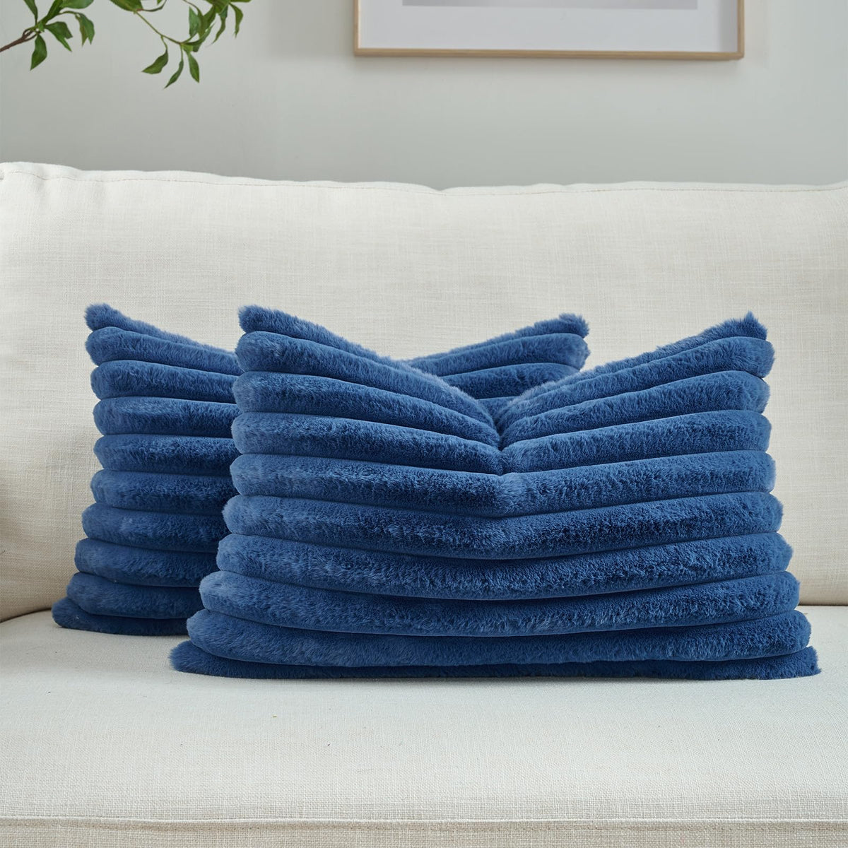FUTEI Pack of 2 Faux Fur Throw Pillow Covers 18x18 Inch, Cream White