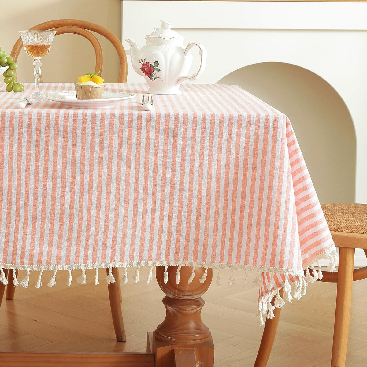 meioro Table Cloth Blue White Striped Tablecloth with Tassels Cotton Linen Dust-Proof Table Cover for Dining Buffet Kitchen Picnic Tables, Parties Holiday Indoor Outdoor Tablecloths (39x55 Inch)