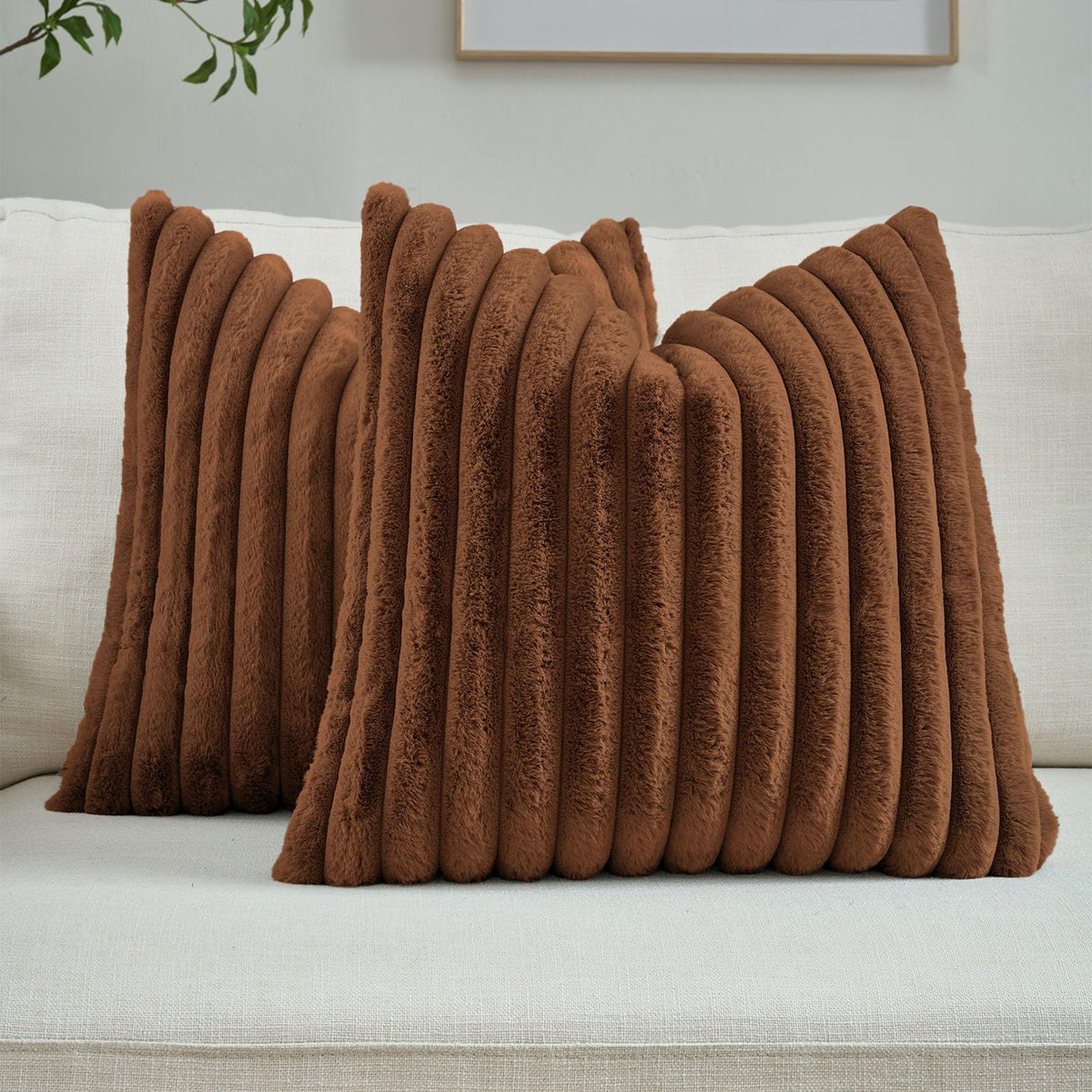 FUTEI Pack of 2 Faux Fur Throw Pillow Covers 18x18 Inch, Cream White