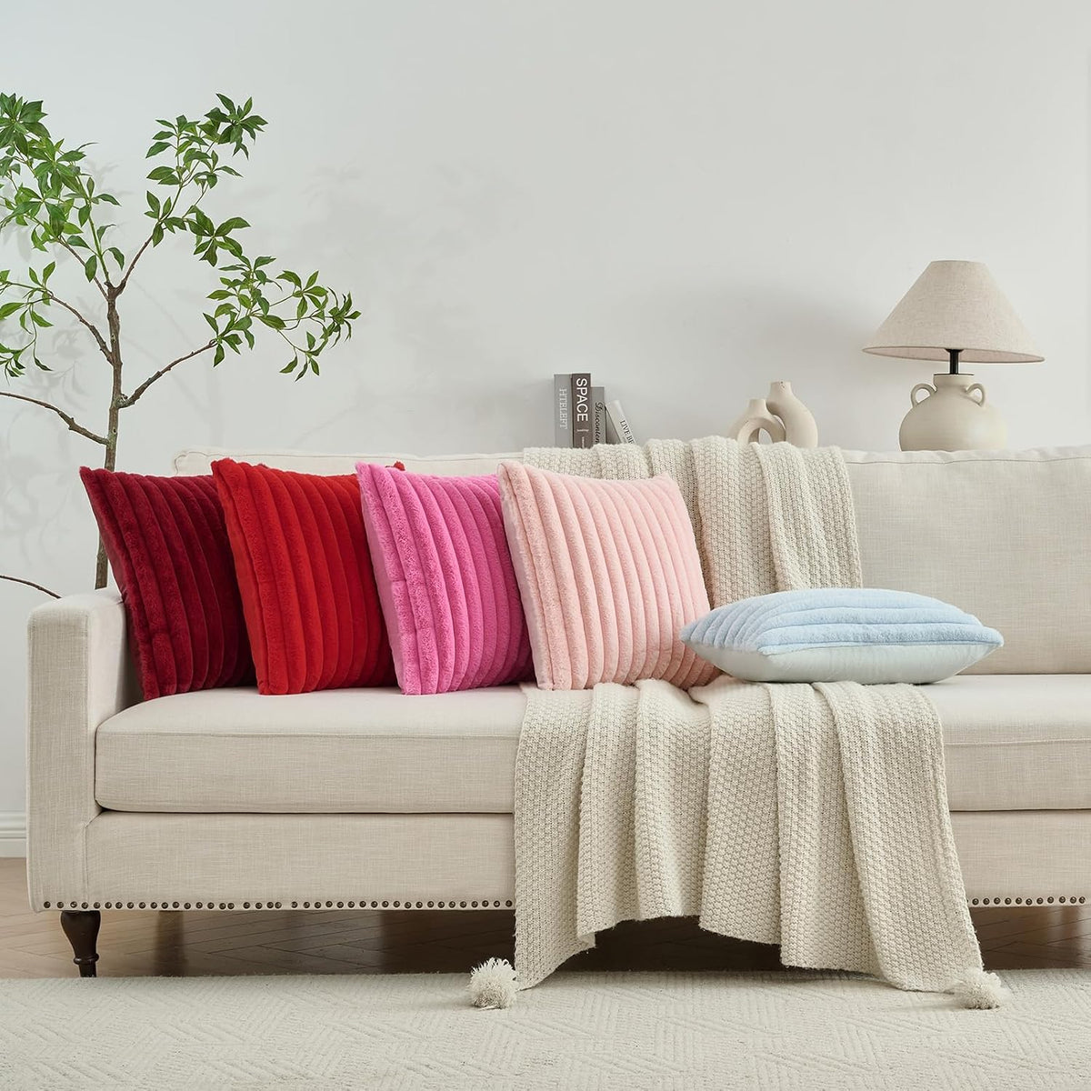 FUTEI Pack of 2 Faux Fur Throw Pillow Covers 18x18 Inch, Cream White
