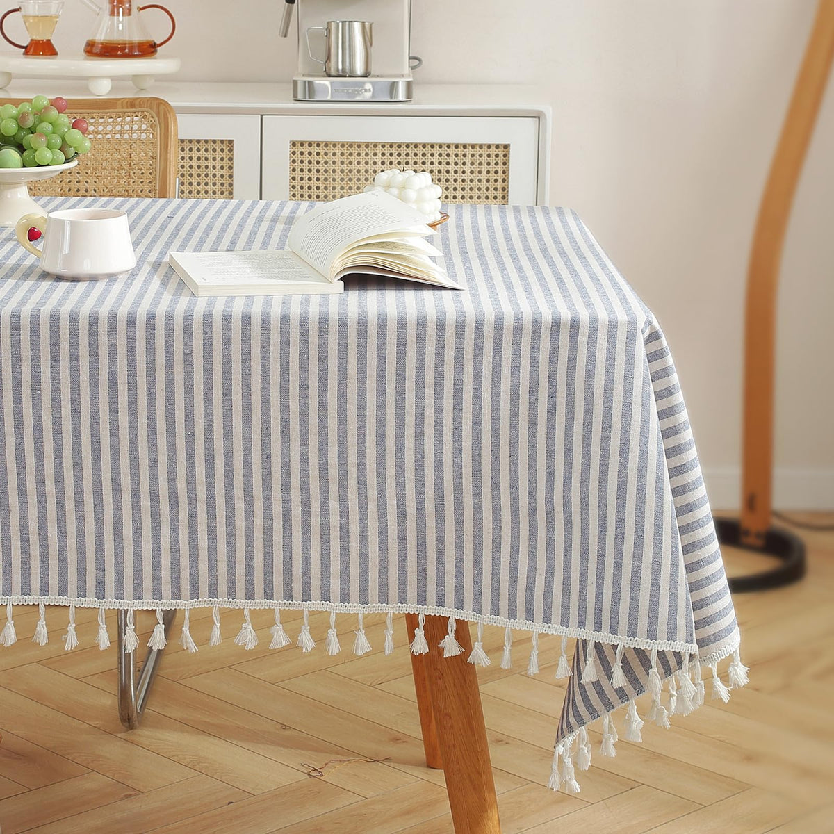 meioro Table Cloth Blue White Striped Tablecloth with Tassels Cotton Linen Dust-Proof Table Cover for Dining Buffet Kitchen Picnic Tables, Parties Holiday Indoor Outdoor Tablecloths (39x55 Inch)