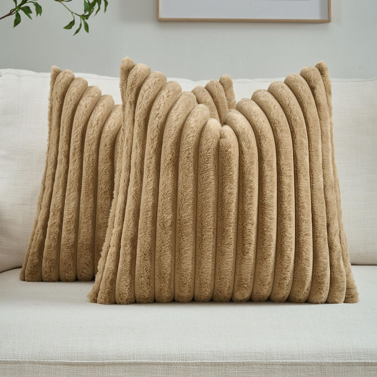 FUTEI Pack of 2 Faux Fur Throw Pillow Covers 18x18 Inch, Cream White