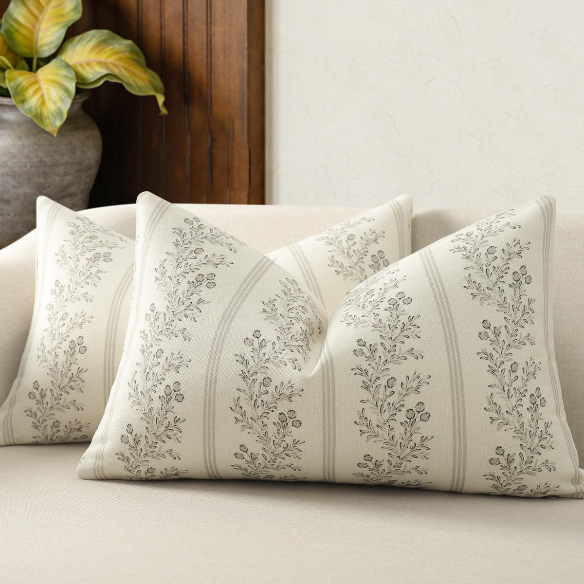 Vintage Throw Pillow Covers 18x18 Set of 2, Striped Floral Pillow Cover Botanical Patterned Decorative Cushion Covers Modern Farmhouse Home Decor for Sofa Couch Bed Living Room, Light Blue