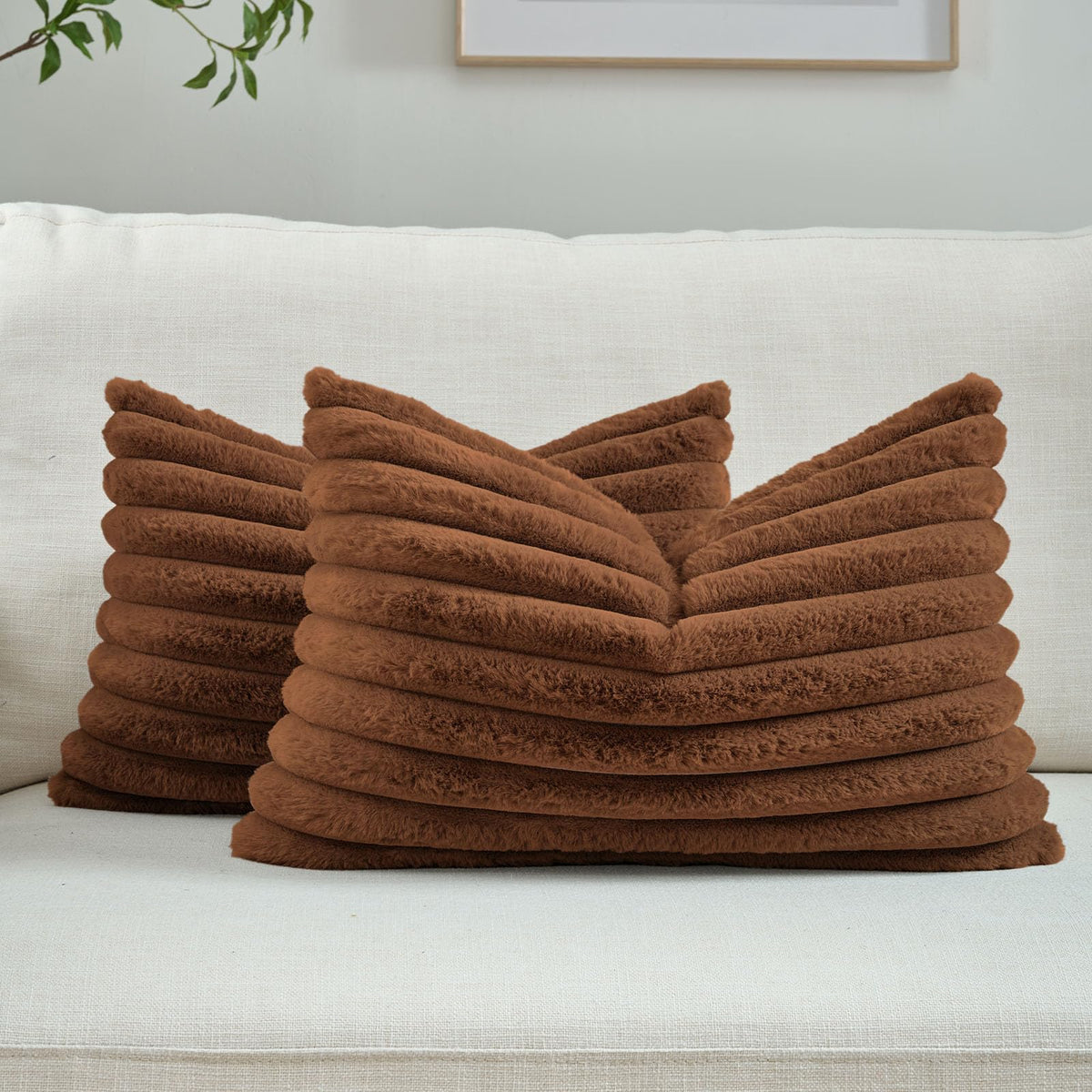 FUTEI Pack of 2 Faux Fur Throw Pillow Covers 18x18 Inch, Cream White