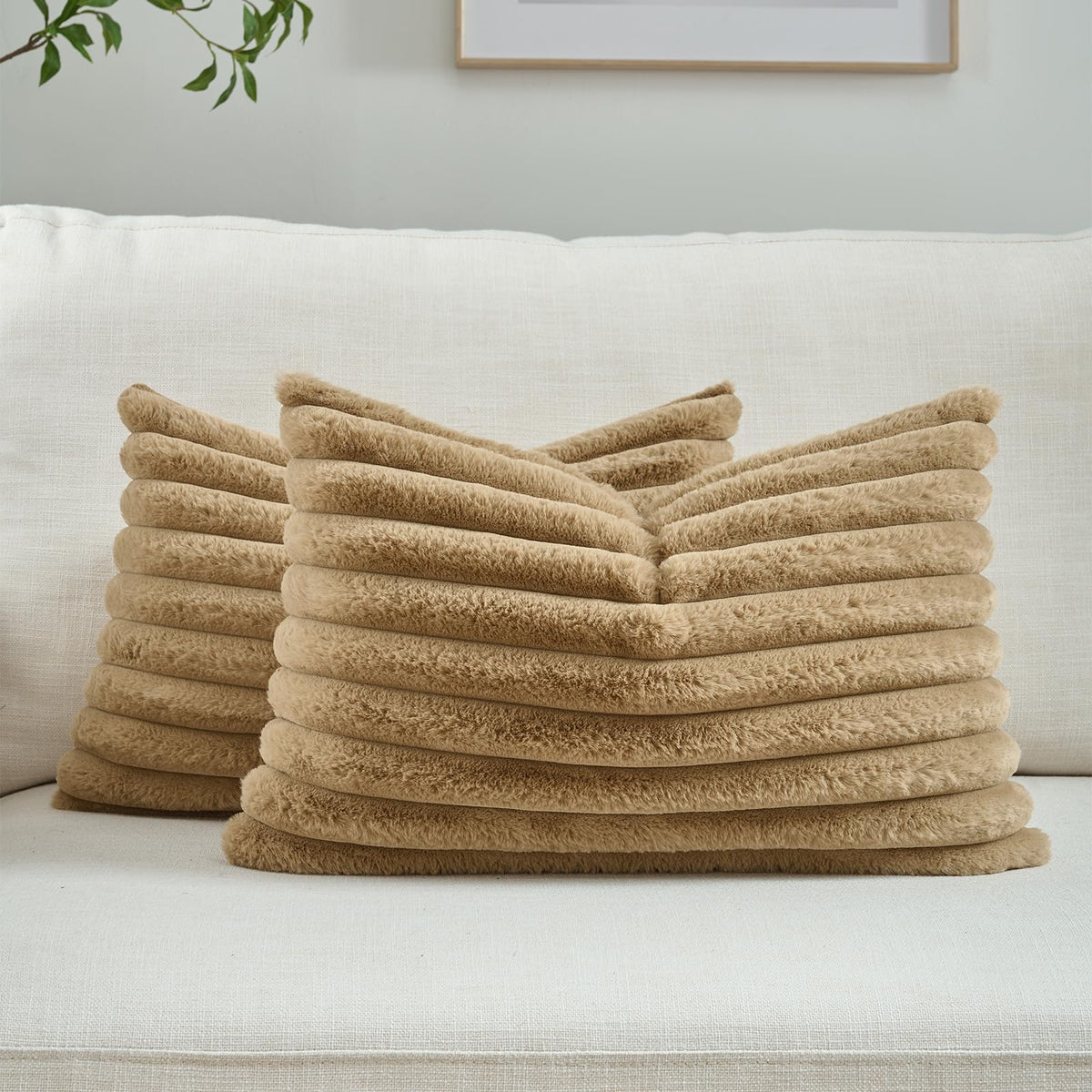 FUTEI Pack of 2 Faux Fur Throw Pillow Covers 18x18 Inch, Cream White