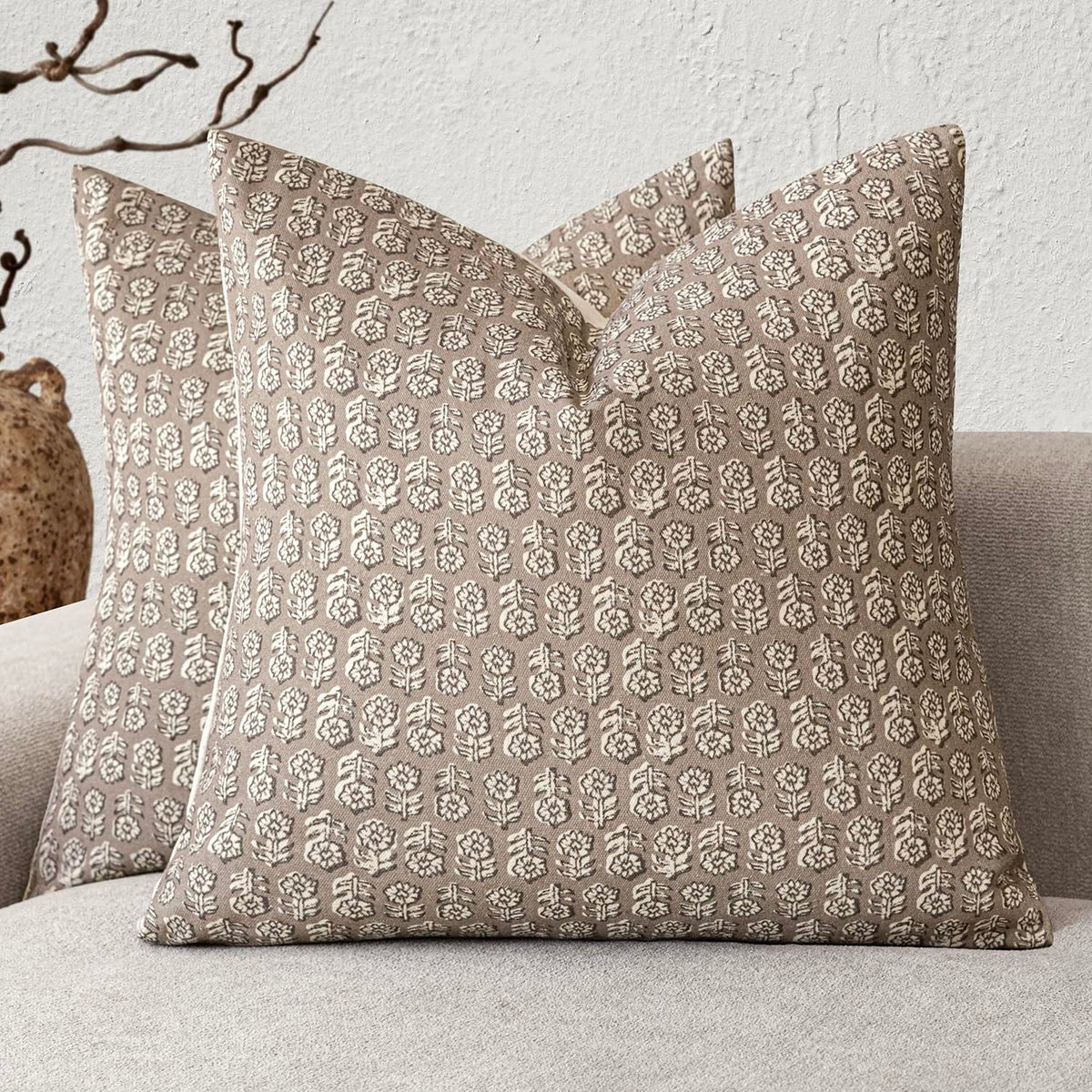 Foindtower Decorative Floral Print Throw Pillow Covers 20×20 Inch,Brown