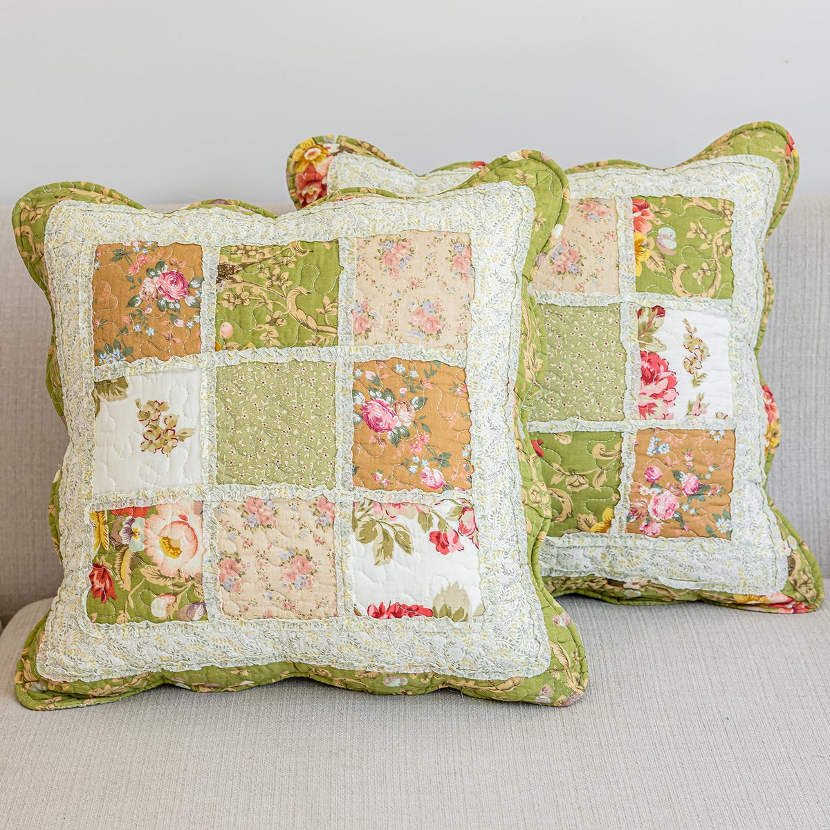 vctops Set of 2 Quilted 100% Cotton Boho Throw Pillow Covers 18" x 18" Farmhouse Country Floral Patchwork Decorative Cushion Cover, Patchwork Flower M