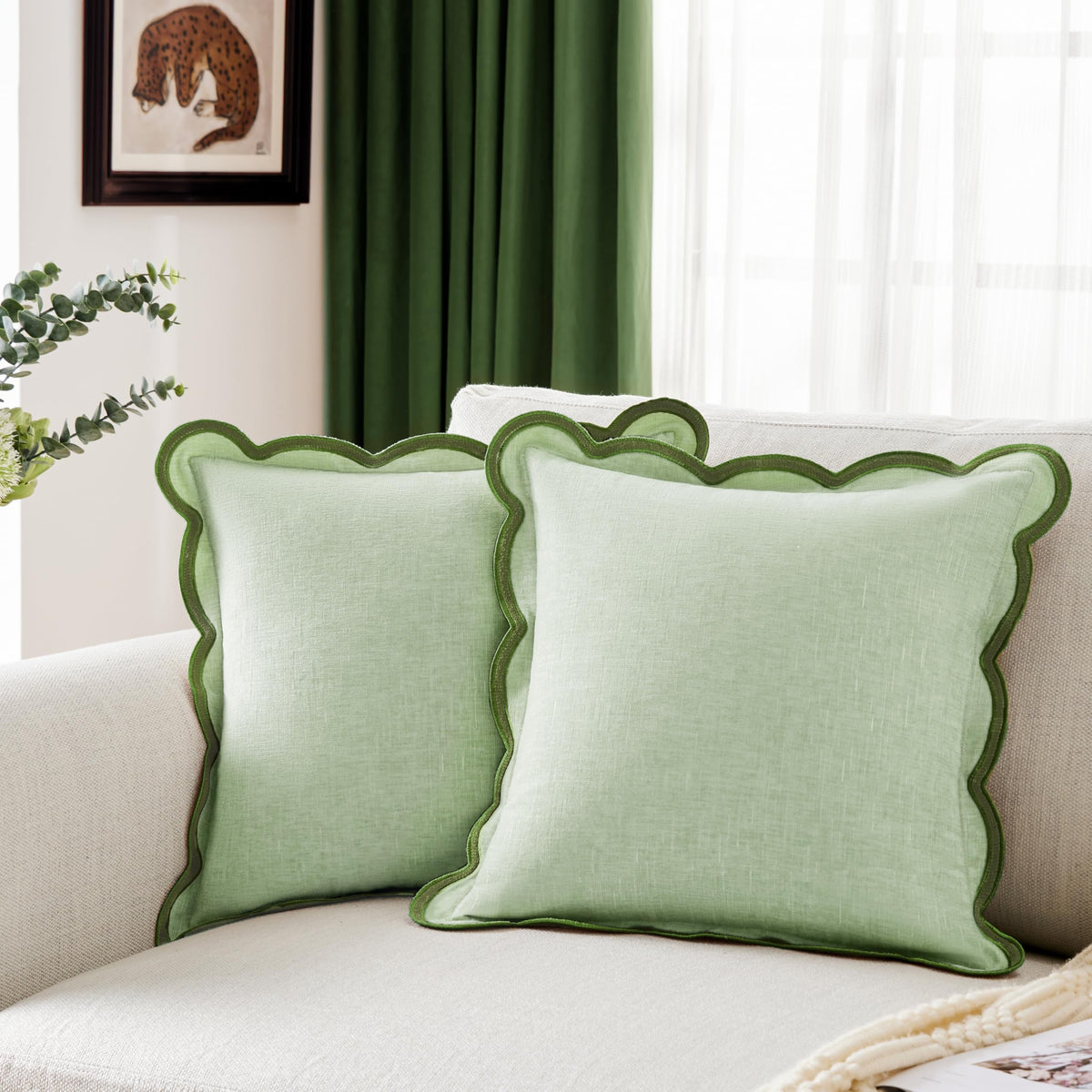 Ohocut Scalloped Pillow Cover Pack of 2 Spring Chenille Decorative Throw Pillow Covers Cute Boho Couch Pillow Covers Aesthetic Funky Preppy Pillow Cases for Sofa Living Room (Blush Pink, 18x18 Inch)