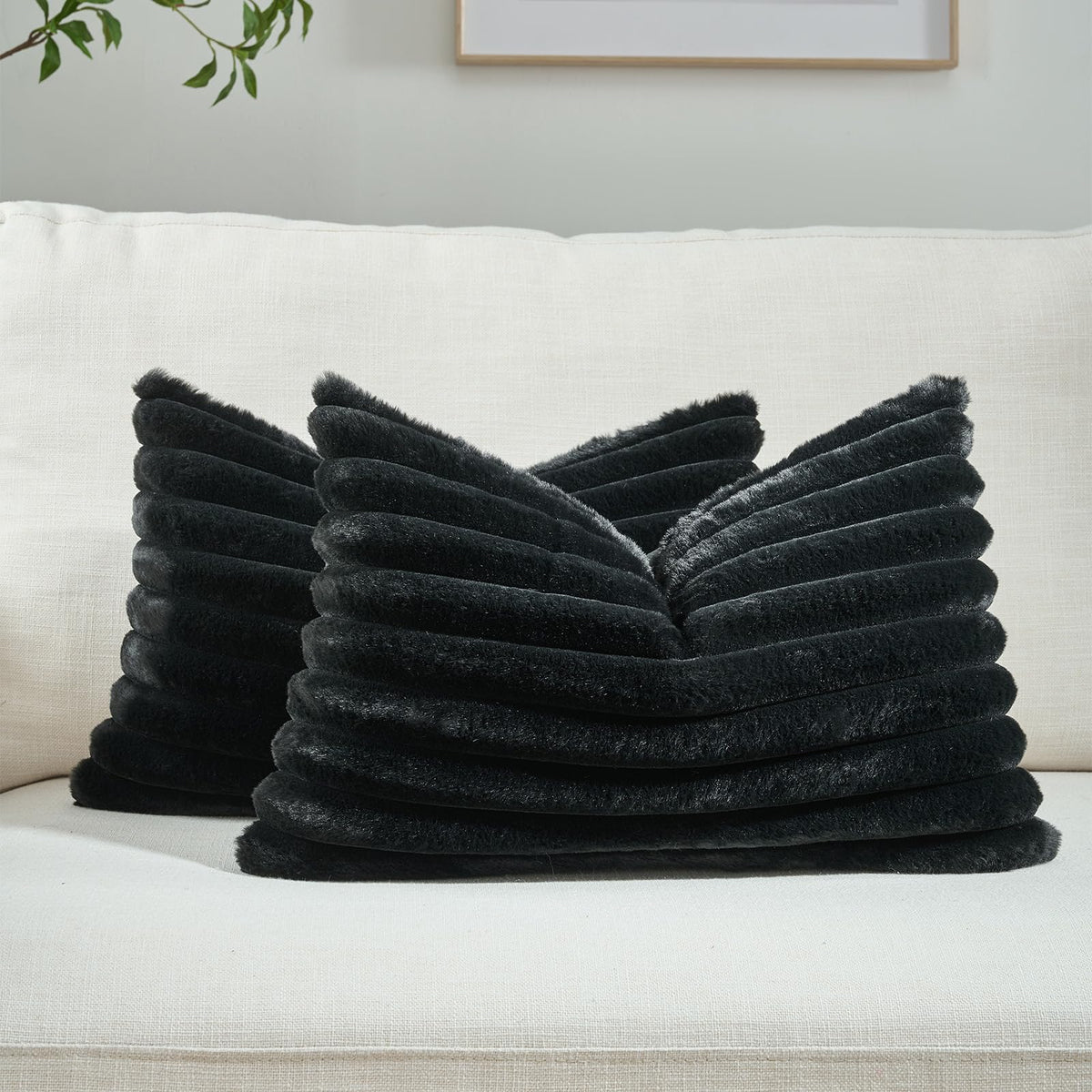 FUTEI Pack of 2 Faux Fur Throw Pillow Covers 18x18 Inch, Cream White