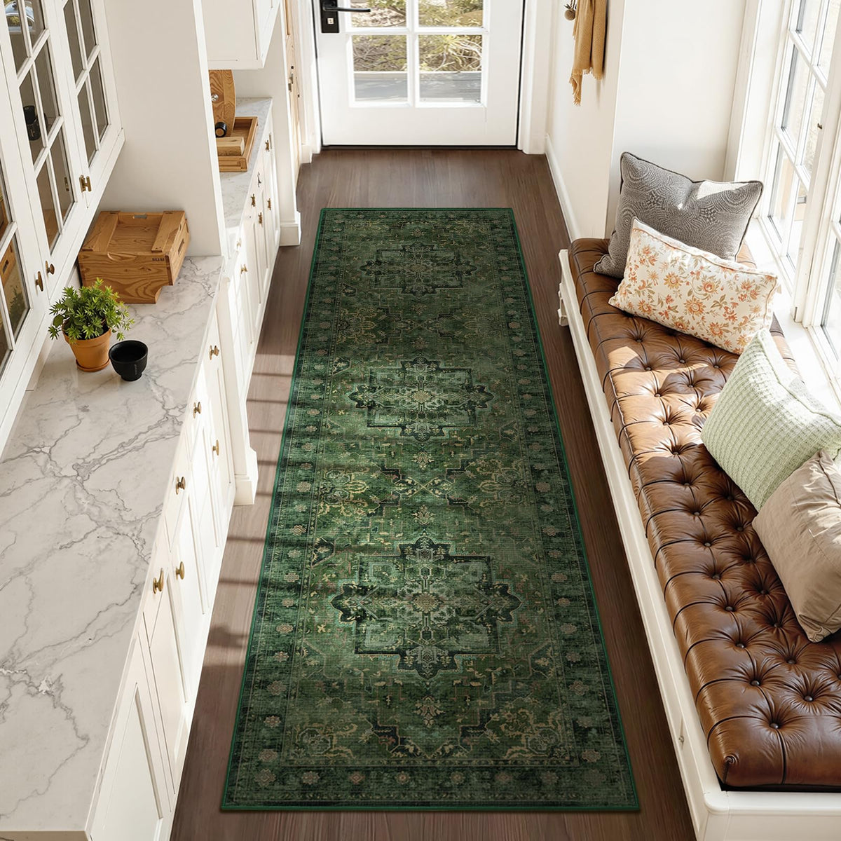 Vintage Dark Green Area Rugs 5x7 for Living Room, Tranditional Distressed Medallion Printed Low Pile Thin Rugs for Bedroom, Non Slip Washable Carpet Rugs for Dining Room/Kitchen/Home Office
