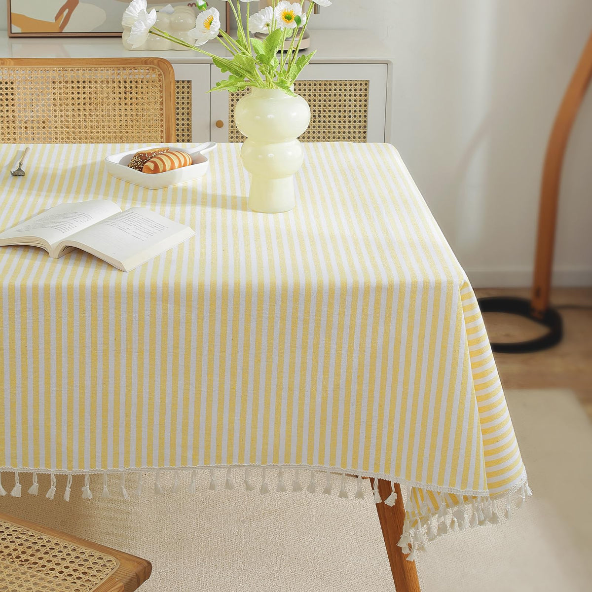 meioro Table Cloth Blue White Striped Tablecloth with Tassels Cotton Linen Dust-Proof Table Cover for Dining Buffet Kitchen Picnic Tables, Parties Holiday Indoor Outdoor Tablecloths (39x55 Inch)