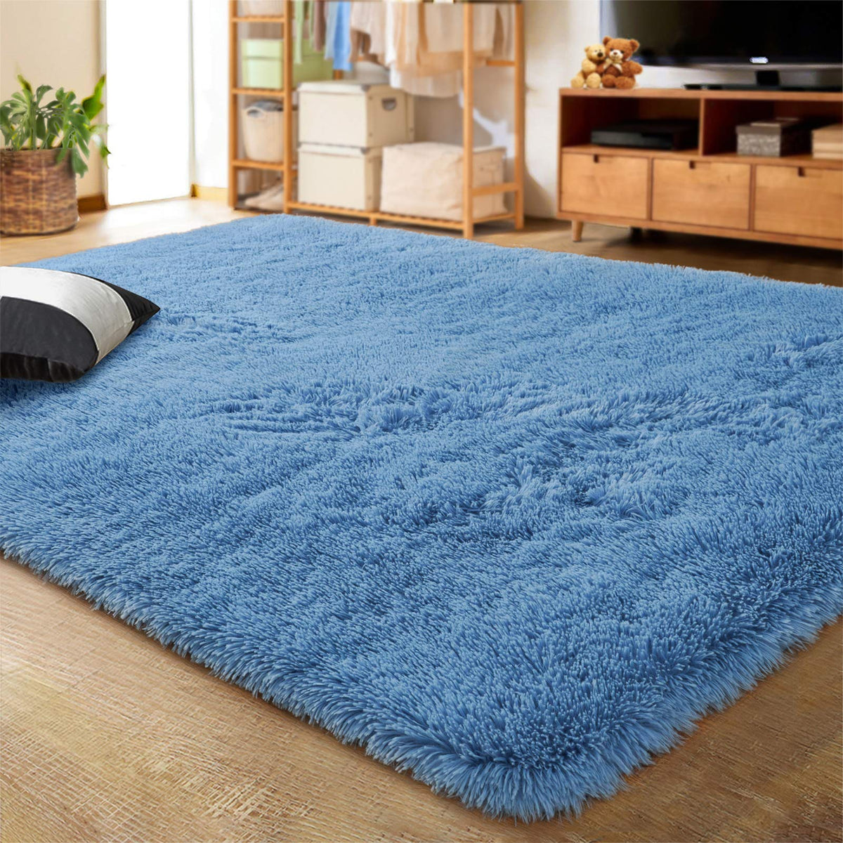 LOCHAS 4x6 Area Rugs Fluffy Living Room Carpets for Kids Bedroom, White