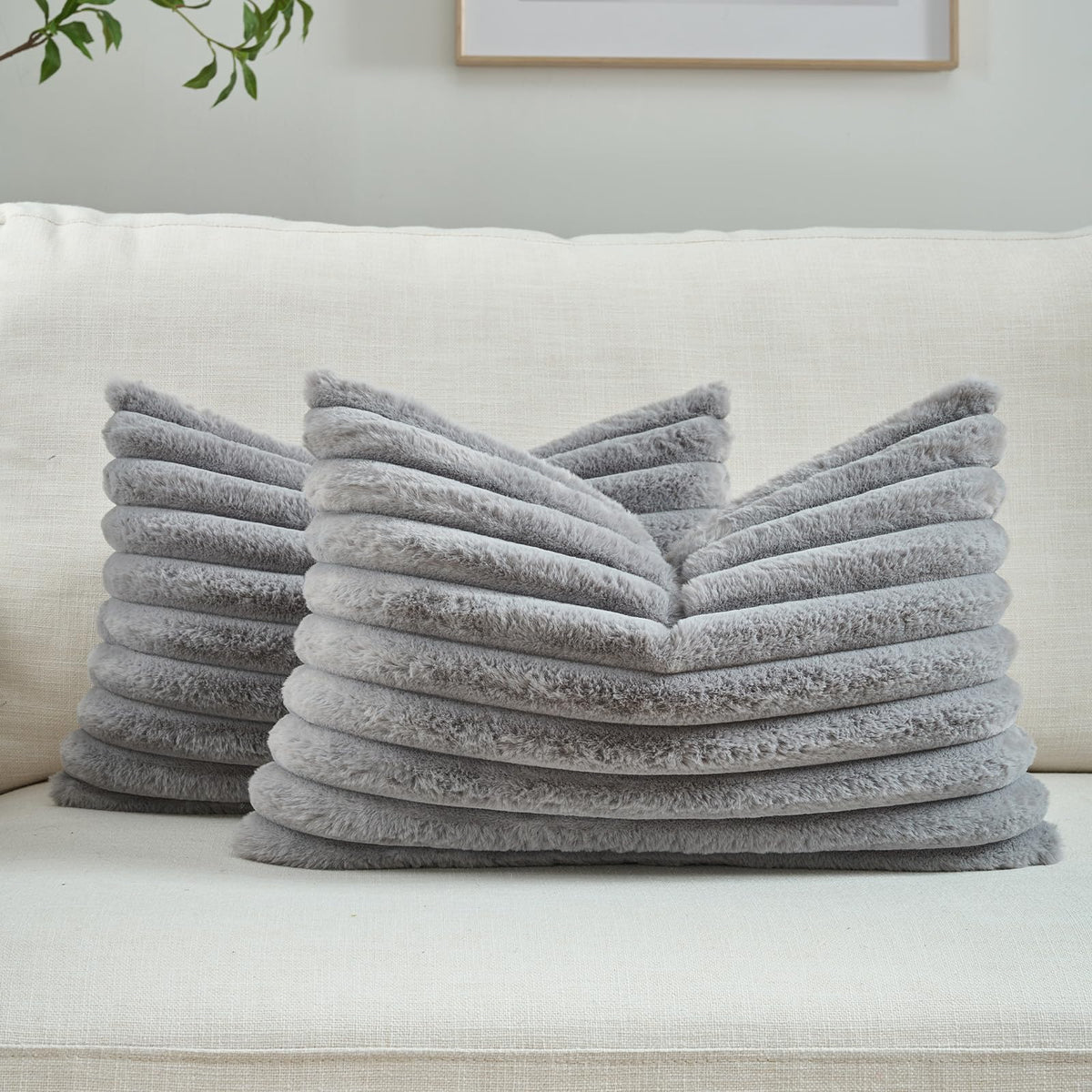 FUTEI Pack of 2 Faux Fur Throw Pillow Covers 18x18 Inch, Cream White