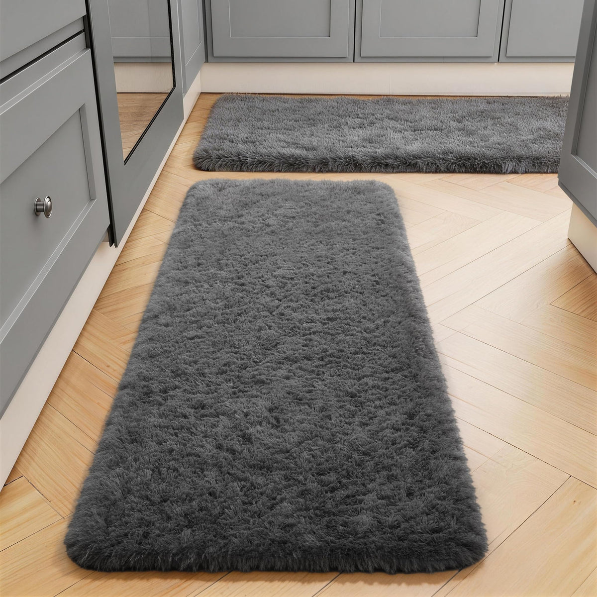 Ophanie Small Rug Upgrade Non Slip Throw Bedside Area Rugs, Fluffy Soft Grey Mini Bedroom Carpet, Affordable Door Entryway Indoor Inside Front Entrance Dog 2x3 Mat, Home Decor Aesthetic, Nursery