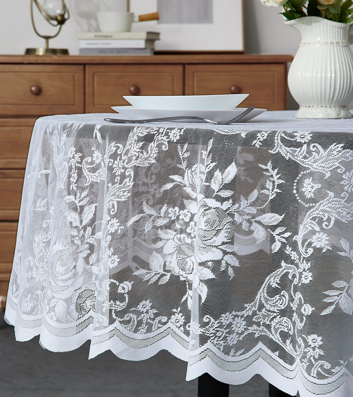 Warm Home Designs 60 x 84 Golden Oval Lace Tablecloth. LTC Linen Oval 84