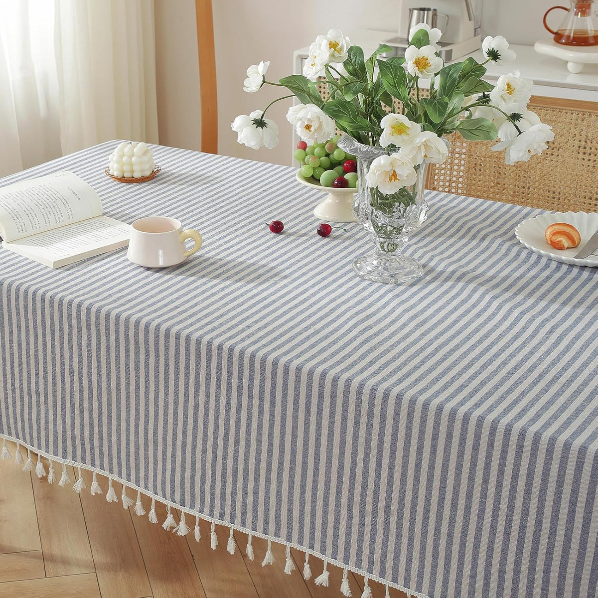meioro Table Cloth Blue White Striped Tablecloth with Tassels Cotton Linen Dust-Proof Table Cover for Dining Buffet Kitchen Picnic Tables, Parties Holiday Indoor Outdoor Tablecloths (39x55 Inch)