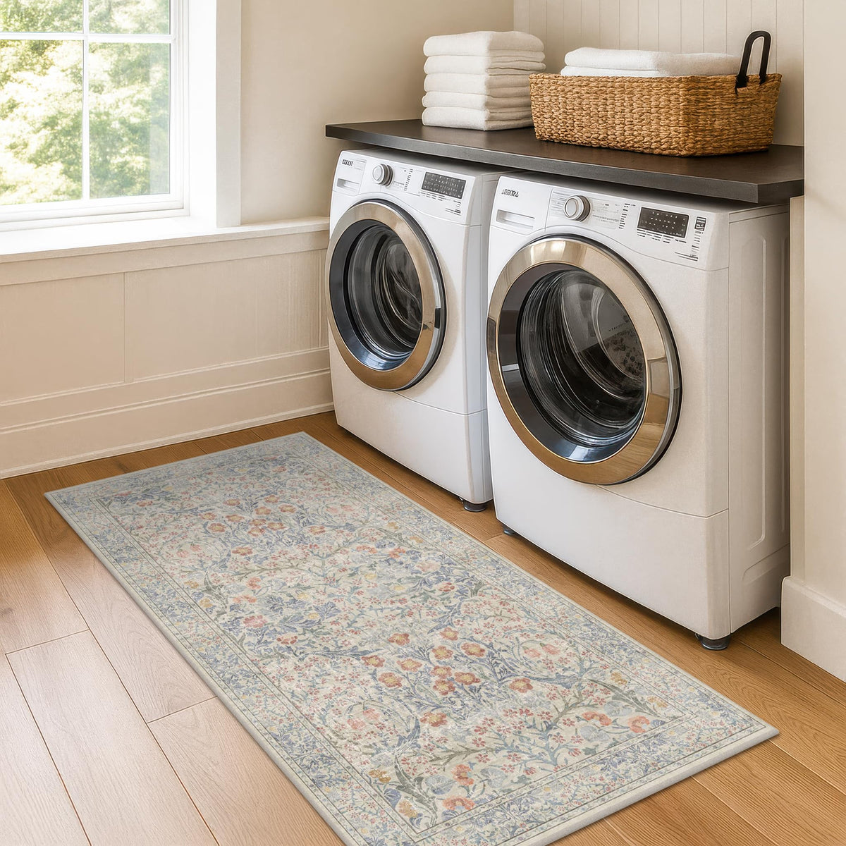 Vintage Floral Dark Green 3x5 Area Rugs for Entryway, Kitchen, Bedroom Beside Rug, Laundry Room, Non-Slip Low Pile Ultra Soft Stain Resistant Small Carpet