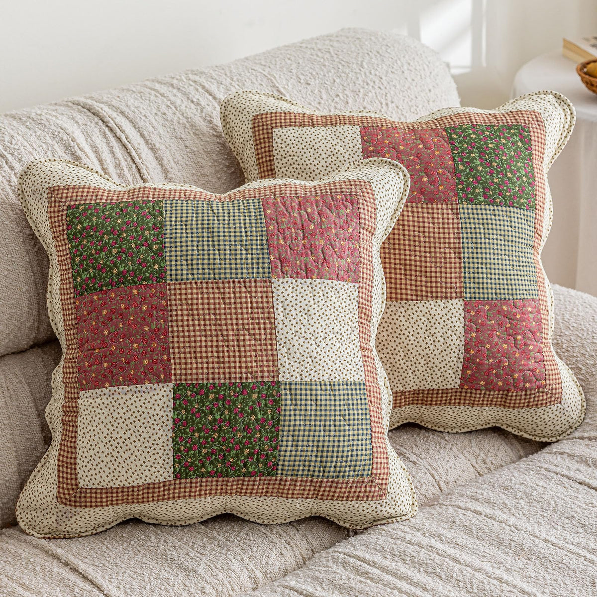 vctops Set of 2 Quilted 100% Cotton Boho Throw Pillow Covers 18" x 18" Farmhouse Country Floral Patchwork Decorative Cushion Cover, Patchwork Flower M