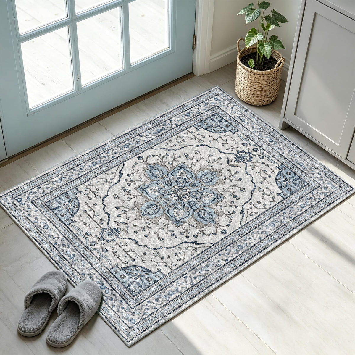 YARNSCAPE 2' x 3' Machine Washable Area Rug, Non-Slip Low-Pile Carpet