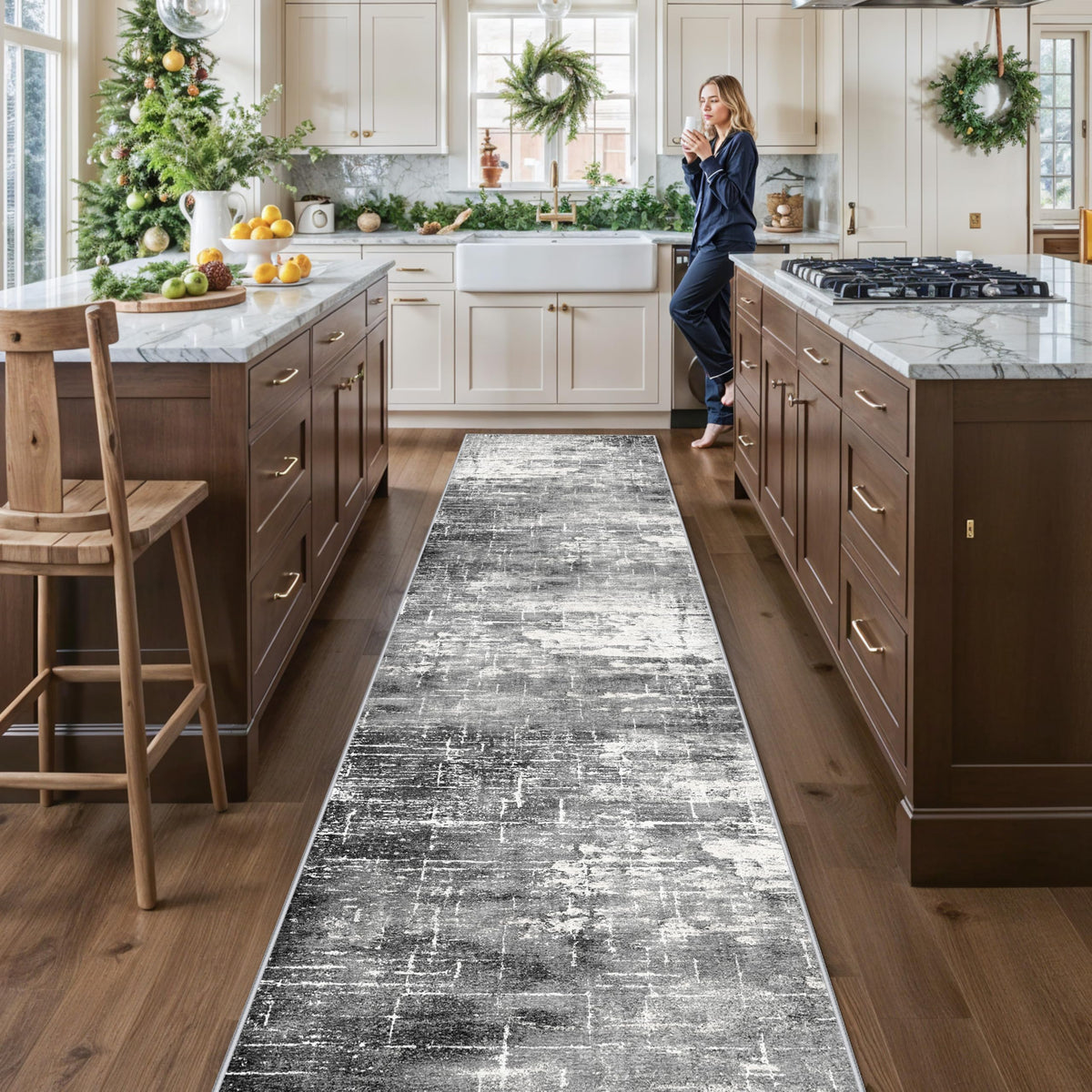 Hallway Washable Runner Rug - 2x10 Kitchen Rugs Entryway Rug Runner Vintage Soft Floor Mat Non Slip Indoor Farmhouse Carpet for Bathroom Living Room Bedroom (2 X 10, Beige)