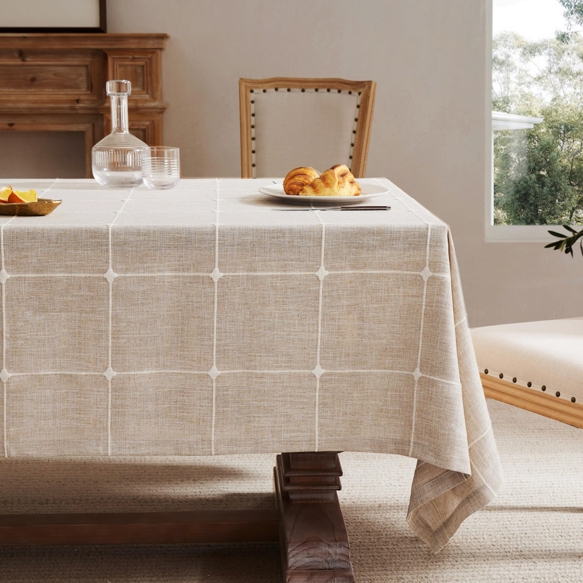 ZeeMart Grid Embroidered Rectangle Hemmed Tablecloths 60x120in, Blue